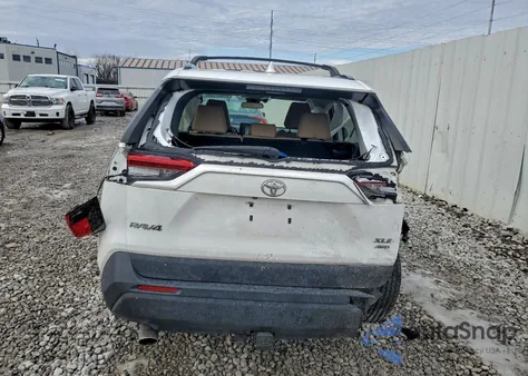 2020 Toyota Rav4 Xle Premium из США, поврежденный, VIN 2T3A1RFV8LC115486